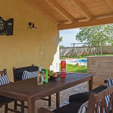 Villa Ive